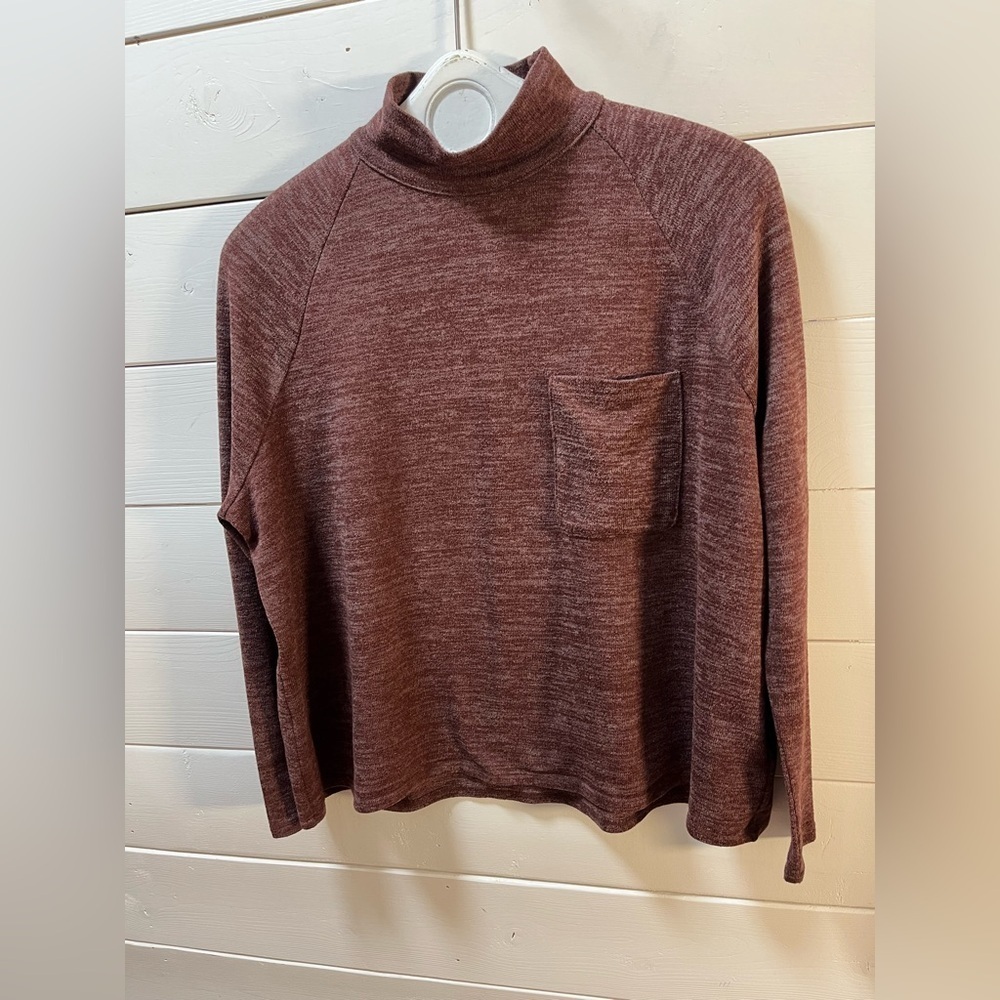 BDG URBAN OUTFITTERS – Red Mock Neck Top (Size S) - Picture 6 of 9